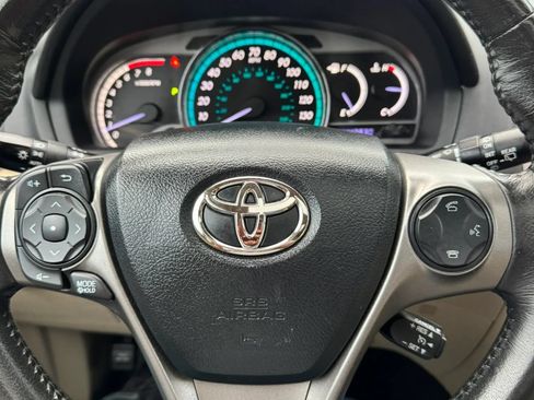 Used 2013 Toyota Venza XLE w/ XLE Premium Pkg AWD/4WD image 16