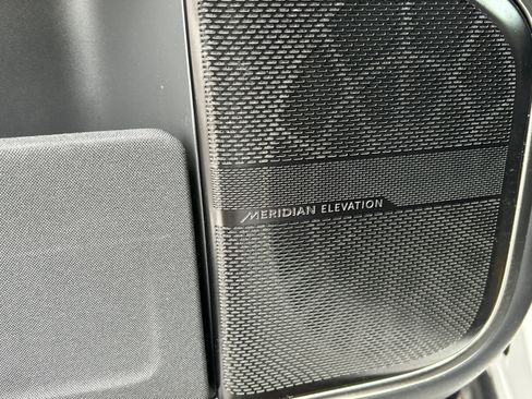 Used 2022 Rivian R1T Adventure AWD/4WD image 18