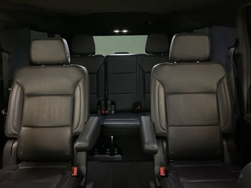 Used 2023 GMC Yukon XL Denali image 71