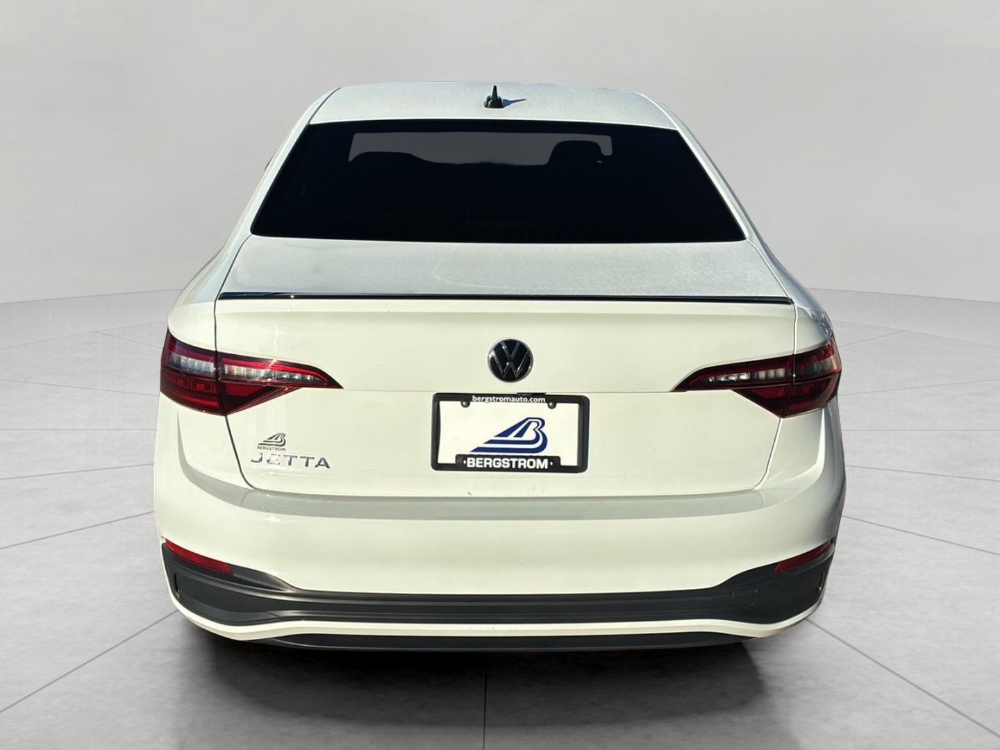 Used 2024 Volkswagen Jetta Sport FWD image 6
