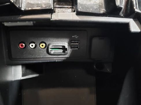 Used 2014 Ford Fusion Titanium image 31