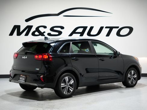 Used 2022 Kia Niro LXS w/ Digital Cluster Package image 7