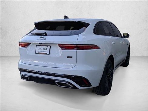 New 2026 Jaguar F-PACE R-Dynamic S AWD/4WD image 2