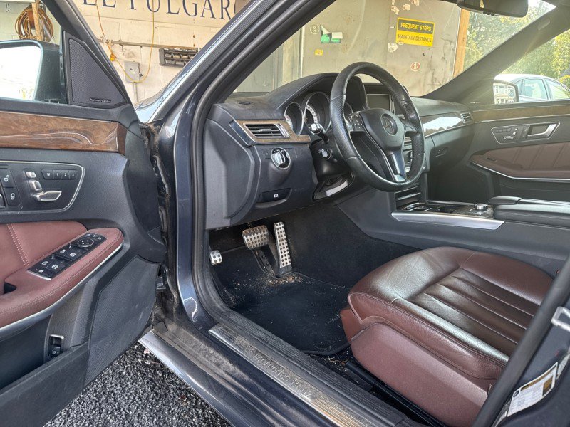 Used 2016 Mercedes-Benz E 350 4MATIC Wagon image 7