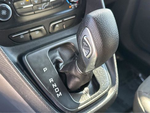 Used 2020 Ford Transit Connect XL image 26