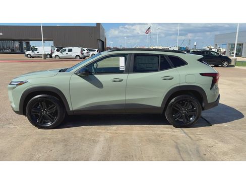New 2026 Chevrolet Trax ACTIV w/ Driver Confidence Package FWD image 5