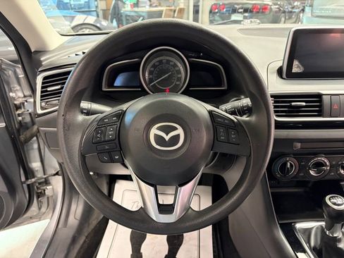 Used 2016 MAZDA MAZDA3 i Sport w/ Preferred Equipment Package image 10