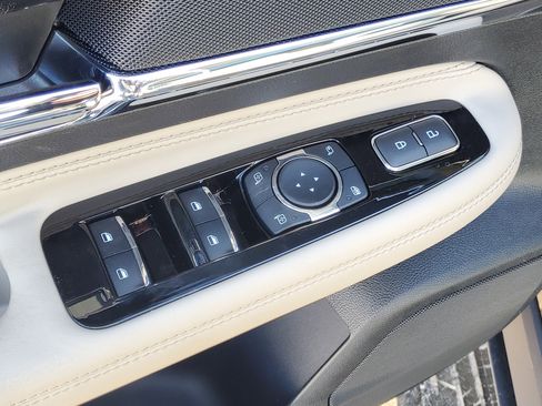 New 2026 Lincoln Corsair Reserve image 10