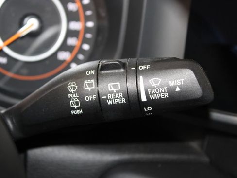 Used 2025 Jeep Wrangler Unlimited Sahara AWD/4WD image 39
