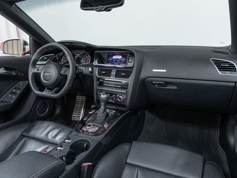 Used 2013 Audi RS 5 Cabriolet w/ Audi MMI Navigation Plus Pkg image 15