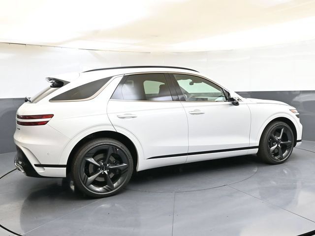 Used 2026 Genesis GV70 3.5T Sport Prestige AWD/4WD image 6