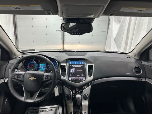 Used 2015 Chevrolet Cruze LT FWD image 36