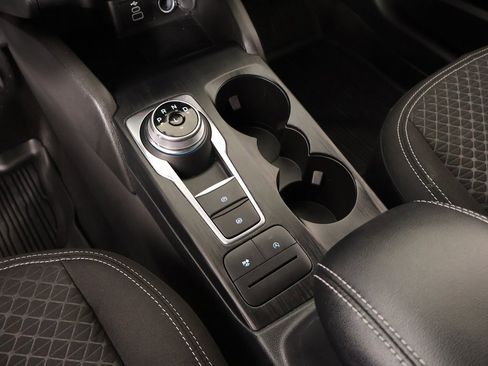 Used 2024 Ford Escape Active w/ Cold Weather Package image 8