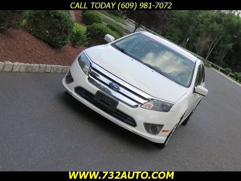 Used 2012 Ford Fusion Hybrid FWD image 21