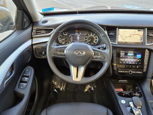 Certified 2020 INFINITI QX50 Luxe w/ Navigation Package image 12