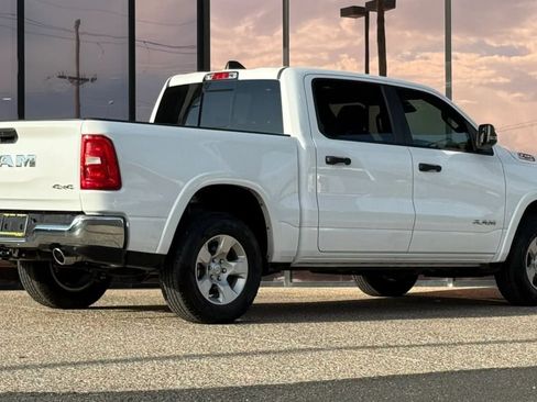 Used 2025 RAM 1500 Big Horn AWD/4WD image 12