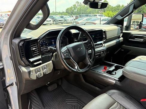 Used 2024 Chevrolet Silverado 2500 ZR2 w/ ZR2 Bison Edition AWD/4WD image 15