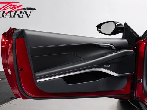Used 2025 Lotus Emira RWD image 18