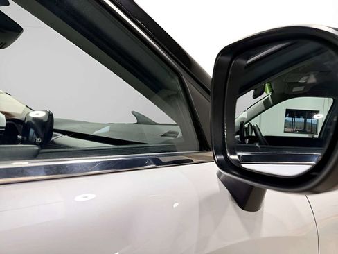 Used 2023 Mitsubishi Outlander SE AWD/4WD image 45