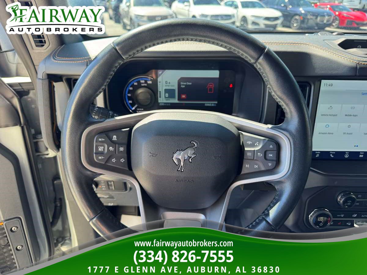Used 2024 Ford Bronco Badlands AWD/4WD image 17