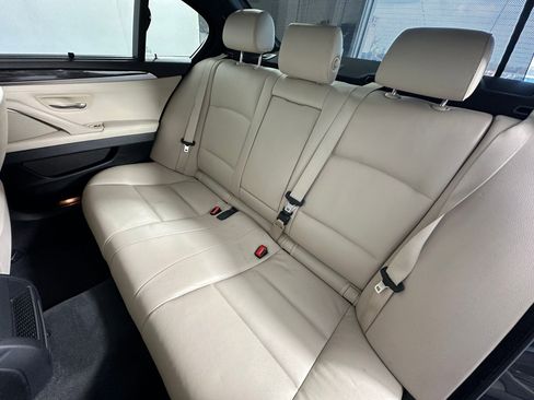 Used 2011 BMW 535i Sedan image 30