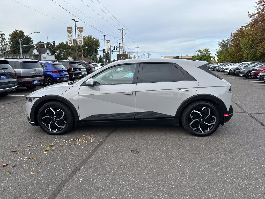 Certified 2023 Hyundai Ioniq 5 SEL AWD/4WD image 3