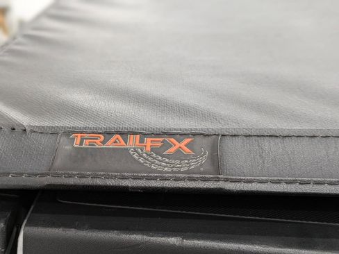 Used 2018 Chevrolet Silverado 1500 LT w/ All Star Edition image 18