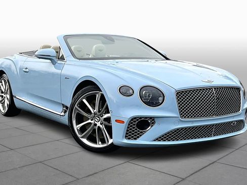 Used 2023 Bentley Continental GT Azure image 2