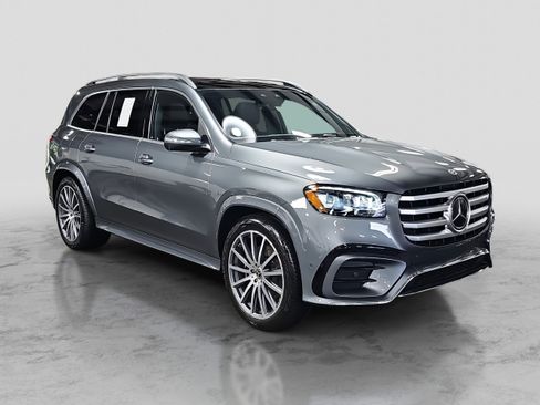 Certified 2025 Mercedes-Benz GLS 450 4MATIC image 4