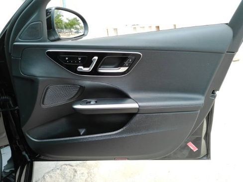 Used 2024 Mercedes-Benz C 300 Sedan image 21