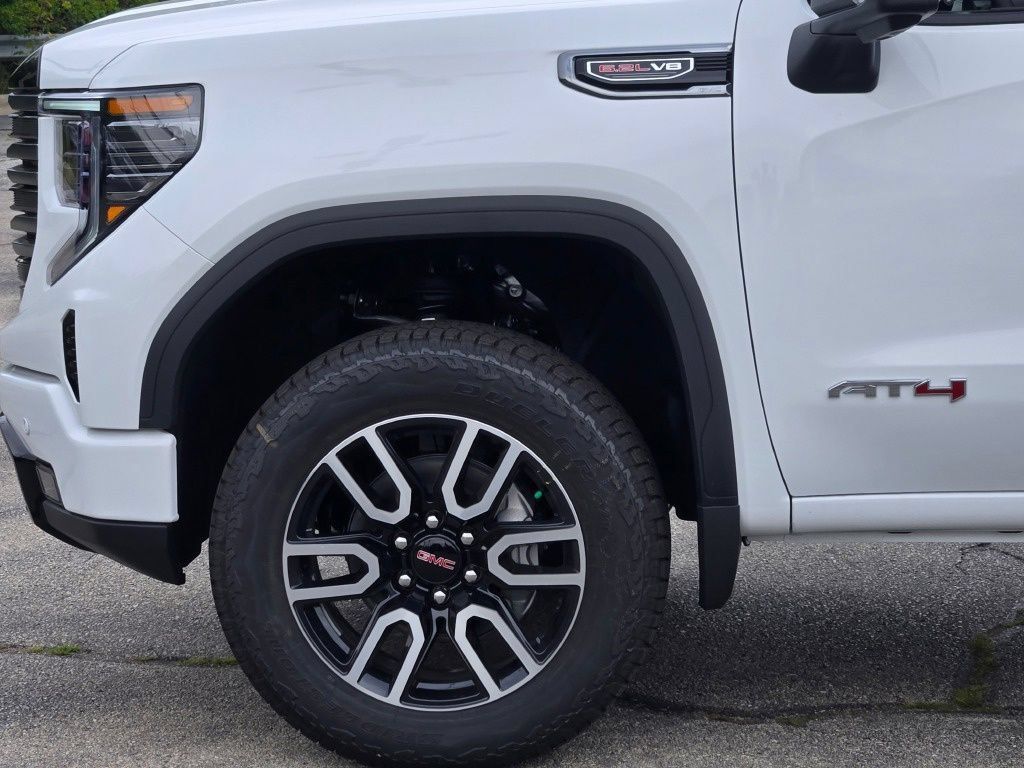 New 2026 GMC Sierra 1500 AT4 w/ Technology Package AWD/4WD image 30