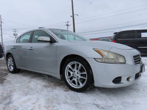 Used 2011 Nissan Maxima 3.5 SV w/ Monitor Pkg FWD image 1