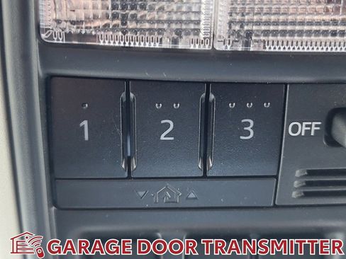 Used 2020 Toyota 4Runner TRD Off-Road Premium image 29