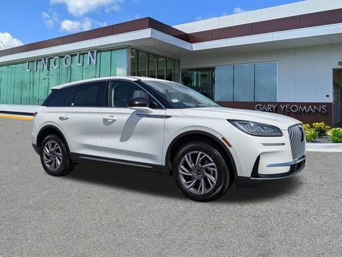 Certified 2023 Lincoln Corsair FWD image 2