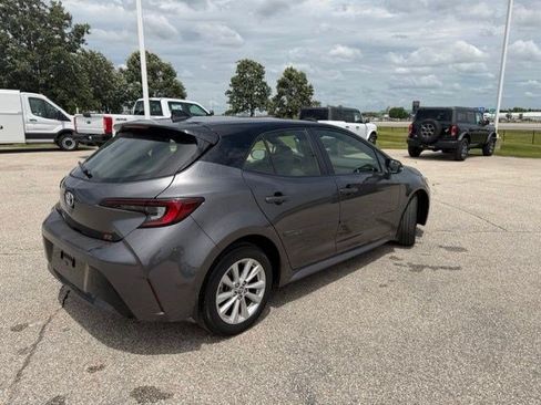 Used 2023 Toyota Corolla SE w/ SE Premium Package FWD image 15