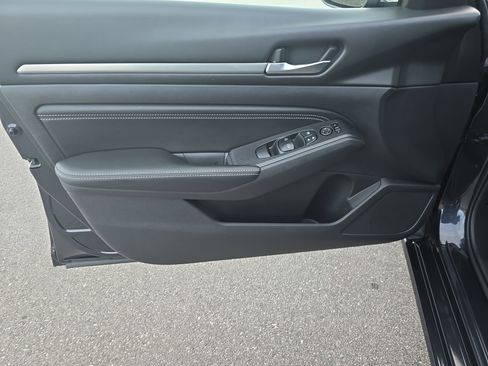 Used 2019 Nissan Altima 2.5 SV image 29