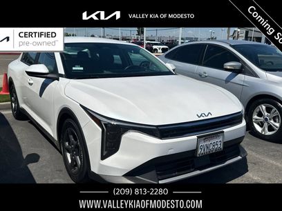Certified 2025 Kia K4 EX