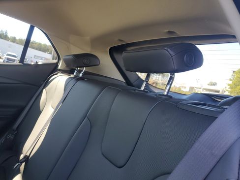 New 2026 Buick Encore GX Sport Touring image 9