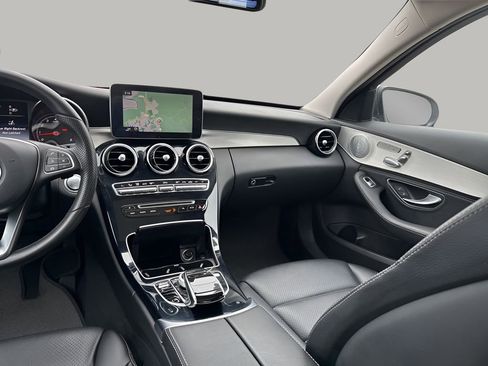 Used 2015 Mercedes-Benz C 300 4MATIC Sedan image 23