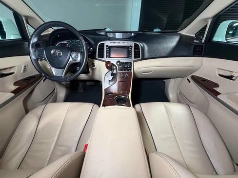 Used 2013 Toyota Venza XLE w/ XLE Premium Pkg FWD image 23