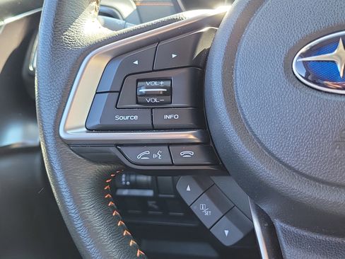 Used 2018 Subaru Crosstrek 2.0i Limited image 25