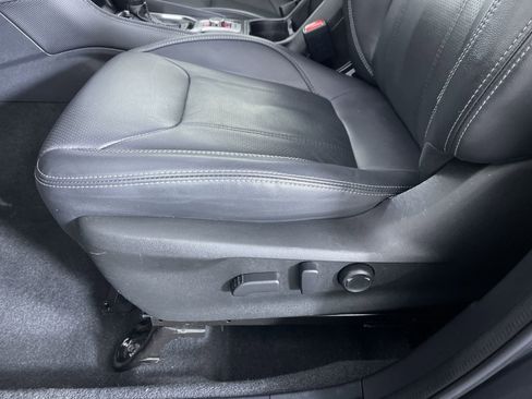 Used 2023 Subaru Forester Limited AWD/4WD image 13