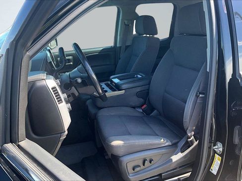 Used 2017 GMC Sierra 1500 SLE w/ SLE Value Package AWD/4WD image 26