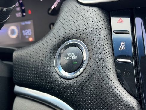 Used 2013 Cadillac XTS Luxury w/ Driver Awareness Package image 12