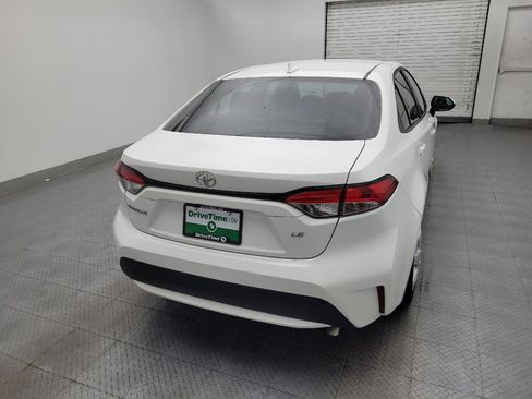 Used 2020 Toyota Corolla LE FWD image 7