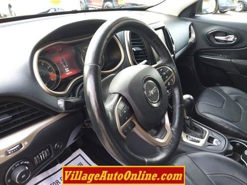Used 2014 Jeep Cherokee Limited w/ Technology Group image 22