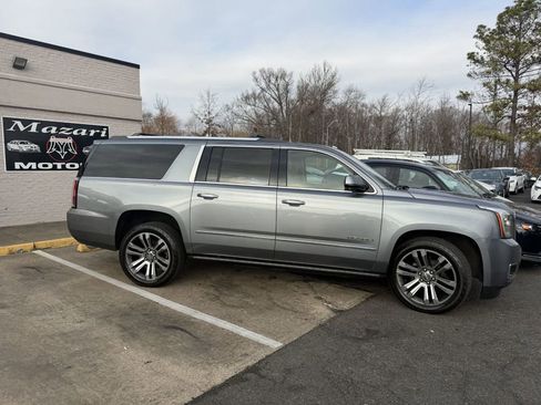 Used 2019 GMC Yukon XL Denali w/ Denali Ultimate Package image 4