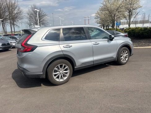 Used 2023 Honda CR-V EX-L image 9