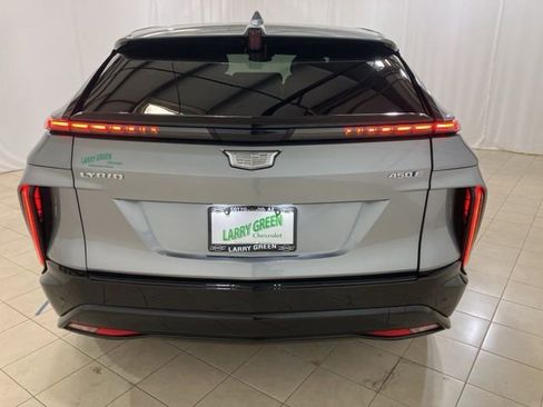Used 2024 Cadillac Lyriq Sport image 4