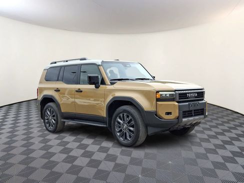 Used 2026 Toyota Land Cruiser w/ Premium Package image 5